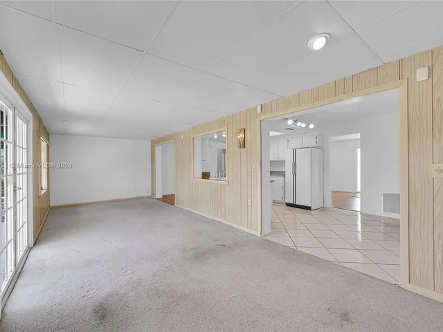 6801 NW 58th Ct, Tamarac FL 33321