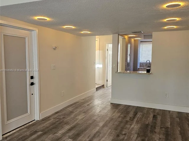 1912 SW 17th Ave # 14, Miami FL 33145