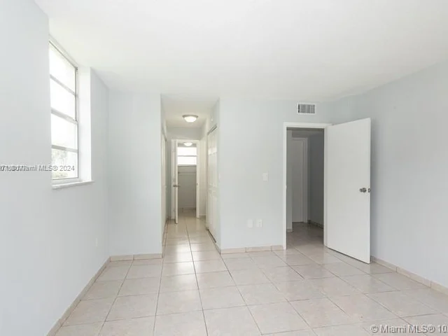 14180 SW 84th St # G, Miami FL 33183