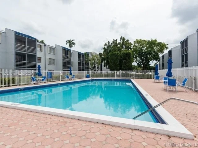 14180 SW 84th St # G, Miami FL 33183