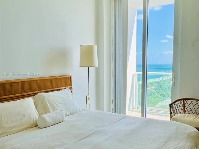 100 Bayview Dr, Sunny Isles Beach FL 33160