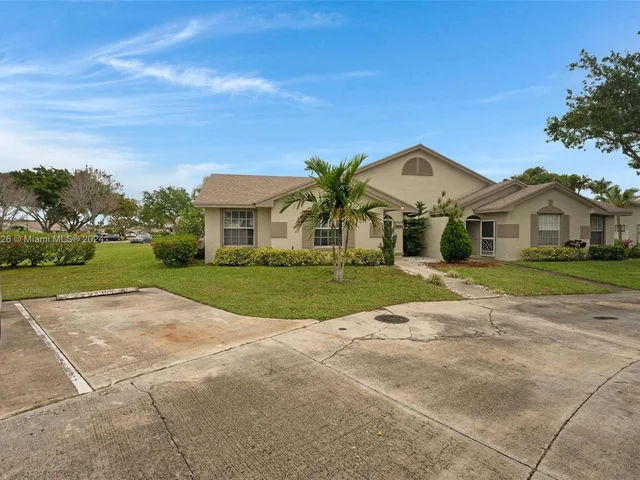 9496 Boca Gardens Pkwy # A, Boca Raton FL 33496