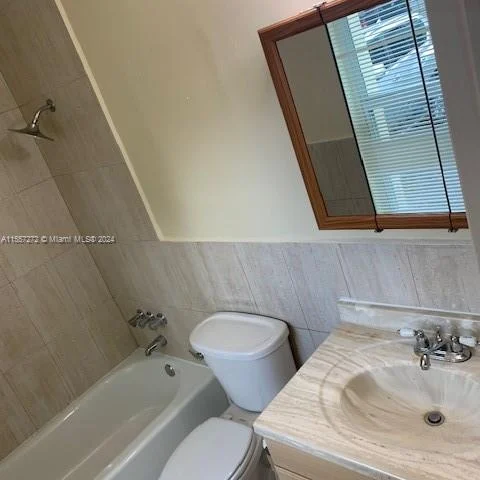 328 N 62 Ave # 328, Hollywood FL 33024