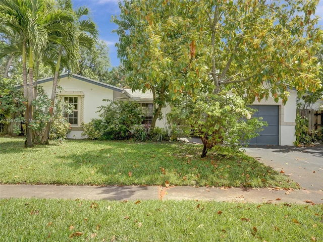 1400 NW 55th Ave, Lauderhill FL 33313