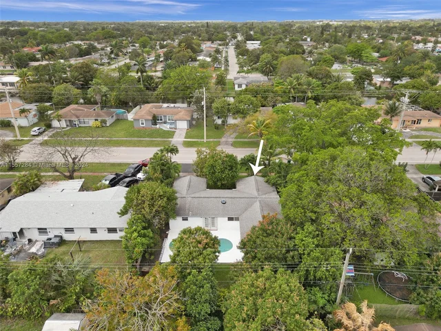 1400 NW 55th Ave, Lauderhill FL 33313