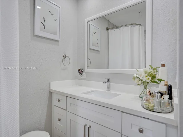 1400 NW 55th Ave, Lauderhill FL 33313