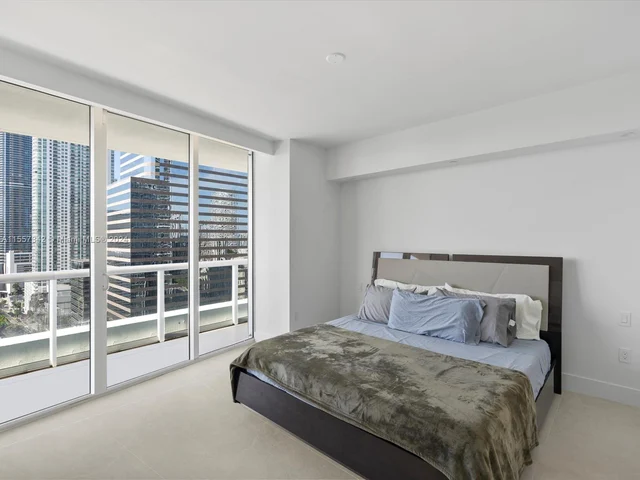 495 Brickell Ave # 2305, Miami FL 33131