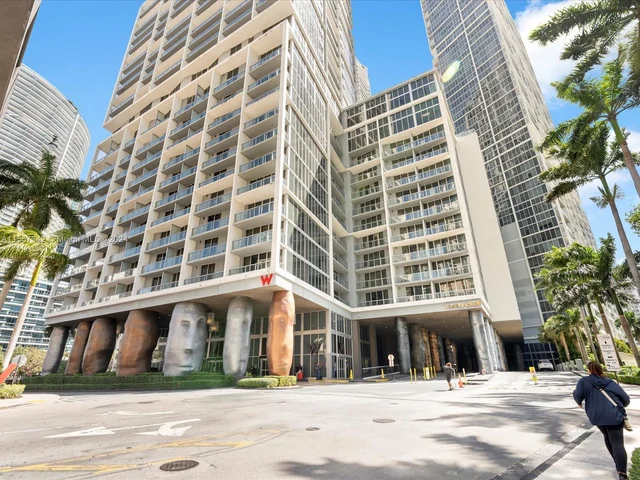 495 Brickell Ave # 2305, Miami FL 33131