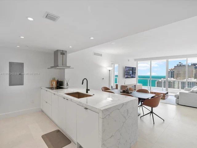 495 Brickell Ave # 2305, Miami FL 33131