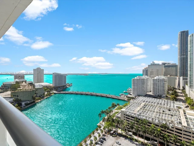 495 Brickell Ave # 2305, Miami FL 33131