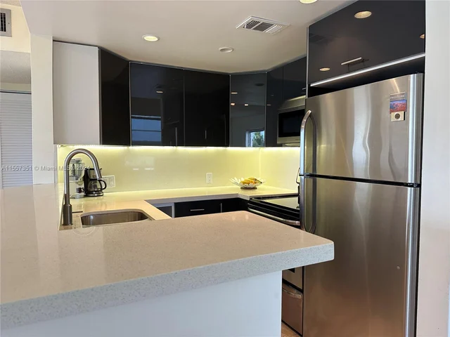 1130 11th St # 5A, Miami Beach FL 33139