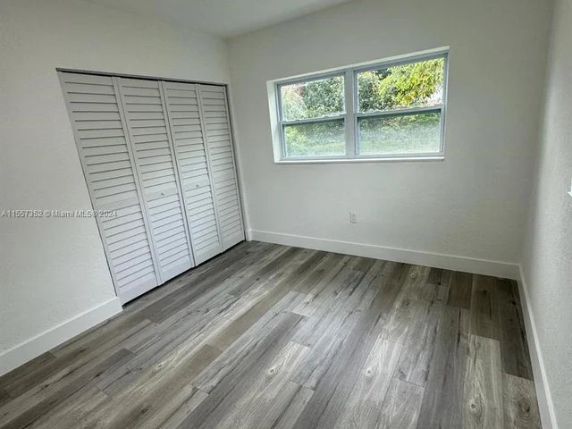 1865 NW 131st St, Miami FL 33167