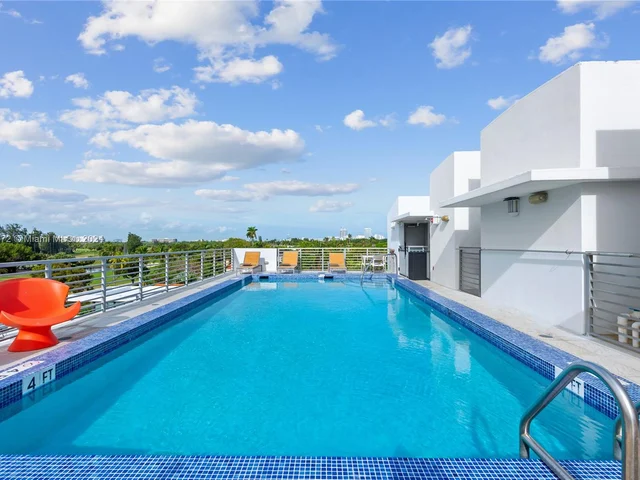 2021 Meridian Ave # 8, Miami Beach FL 33139