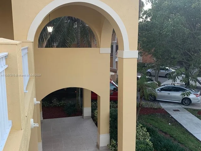 8219 SW 165th Ct # 8219, Miami FL 33193