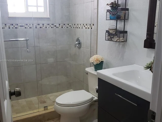 19301 NW 50th Ave # 0, Miami Gardens FL 33055