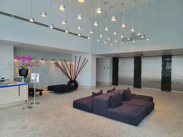 110 Washington Ave # 2310, Miami Beach FL 33139