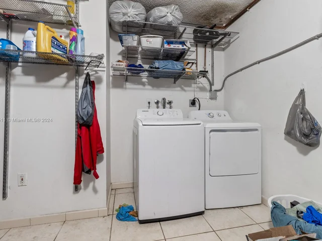 990 NW 131st Ave, Miami FL 33182