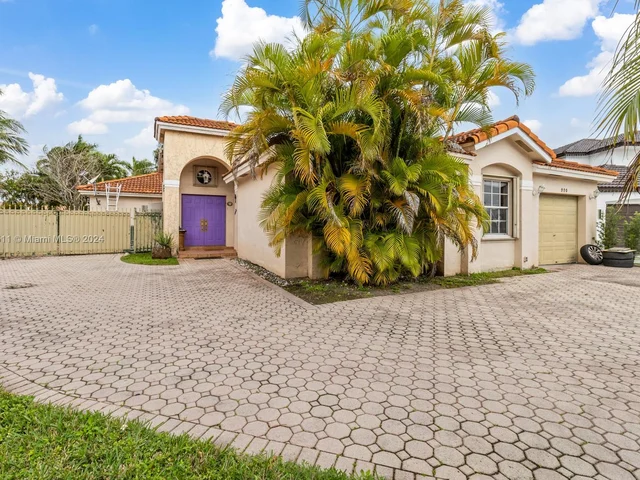 990 NW 131st Ave, Miami FL 33182