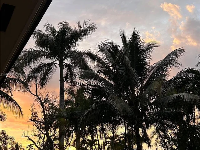 990 NW 131st Ave, Miami FL 33182