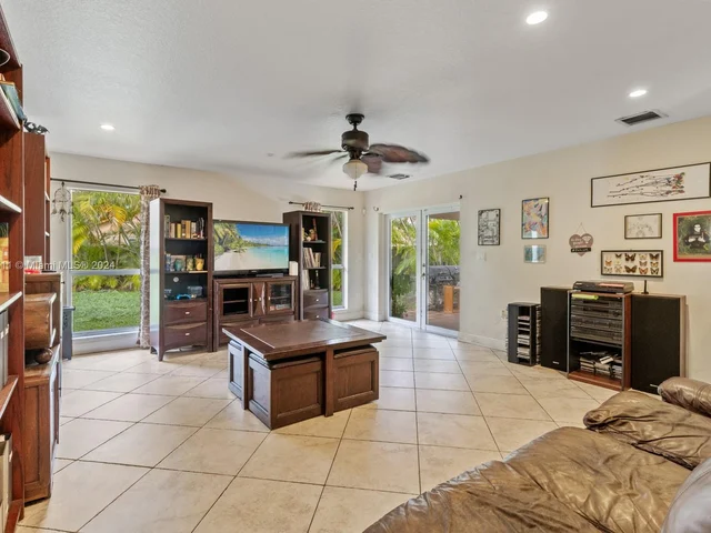 990 NW 131st Ave, Miami FL 33182