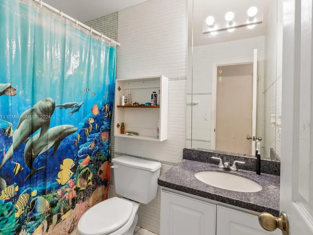 990 NW 131st Ave, Miami FL 33182