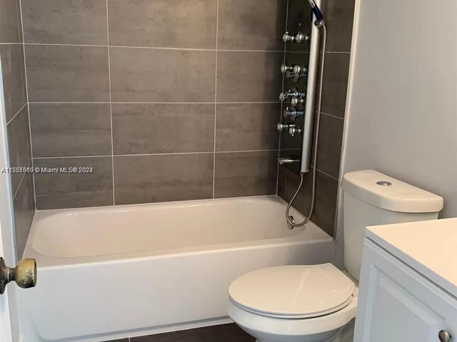 4111 Stirling Rd # 303, Dania Beach FL 33314