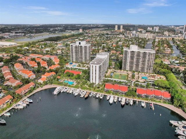3610 Yacht Club Dr # 906, Aventura FL 33180