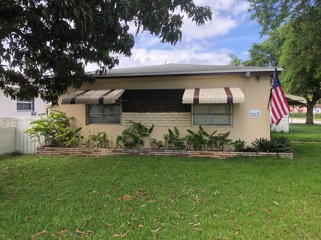 1902 N 23rd Ave # 0, Hollywood FL 33020