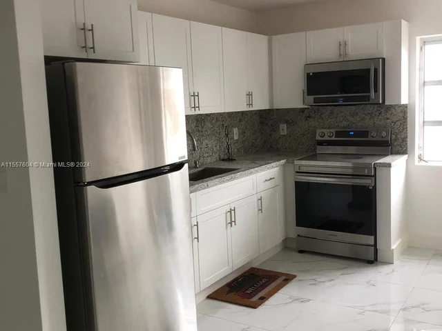 1902 N 23rd Ave # 0, Hollywood FL 33020