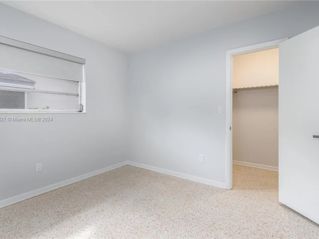 14010 Cypress Ct, Miami Lakes FL 33014