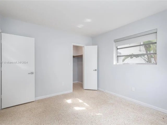 14010 Cypress Ct, Miami Lakes FL 33014