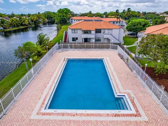 14915 SW 80th St # 215, Miami FL 33193