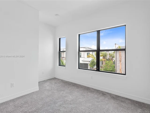 8344 NW 7th Ct # 8344, Plantation FL 33324