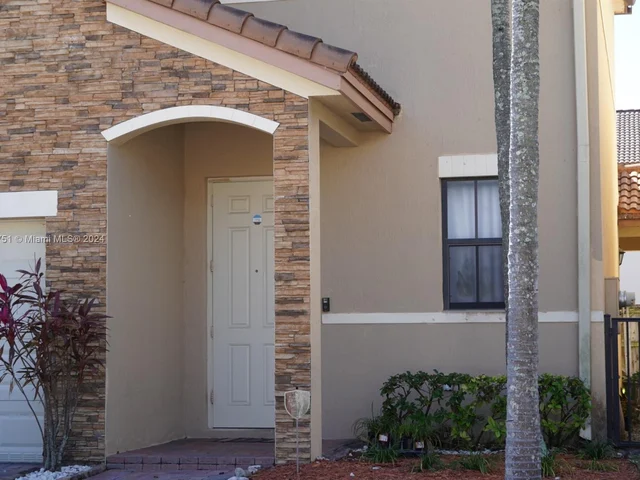 11332 SW 239th St, Homestead FL 33032