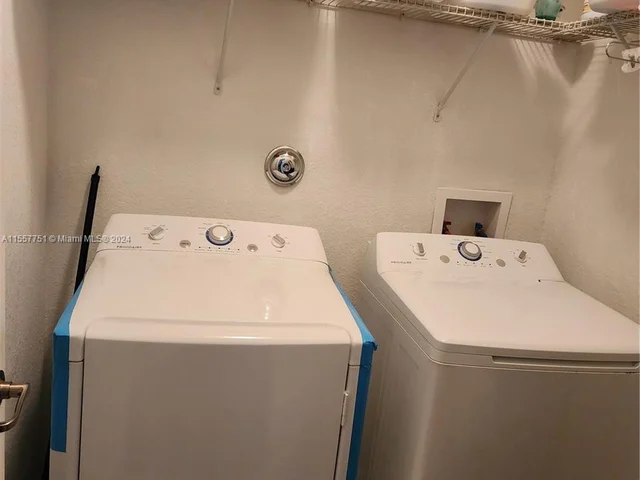 11332 SW 239th St, Homestead FL 33032