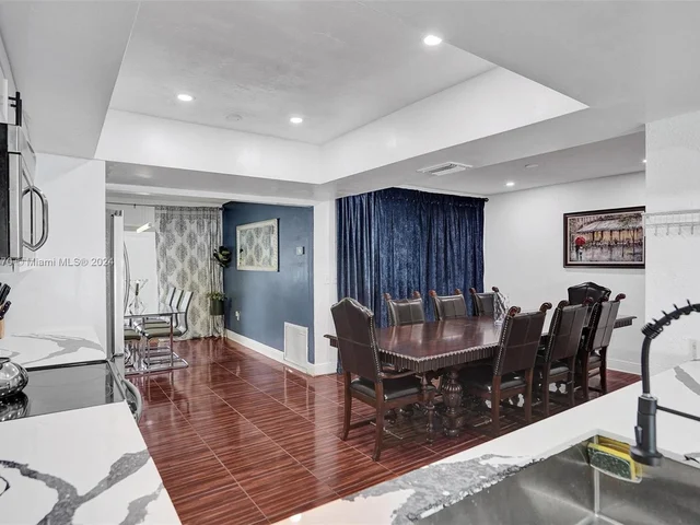 7901 Venetian St, Miramar FL 33023