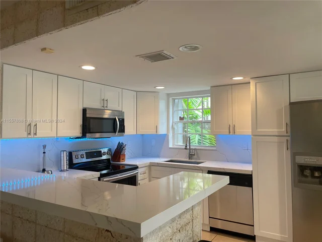 14774 SW 43rd Way, Miami FL 33185