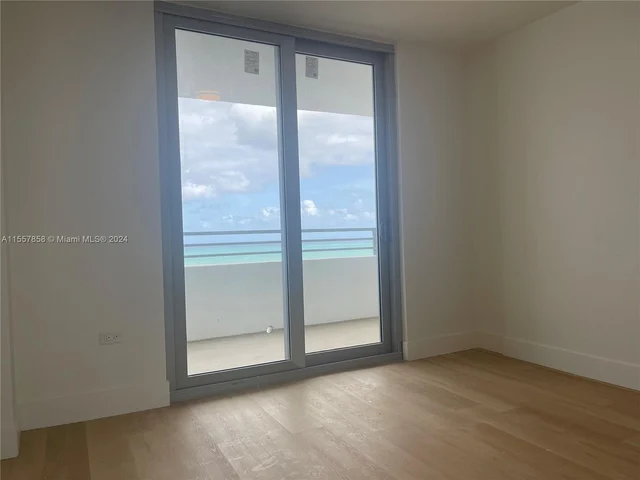 5555 Collins Ave # 16K, Miami Beach FL 33140