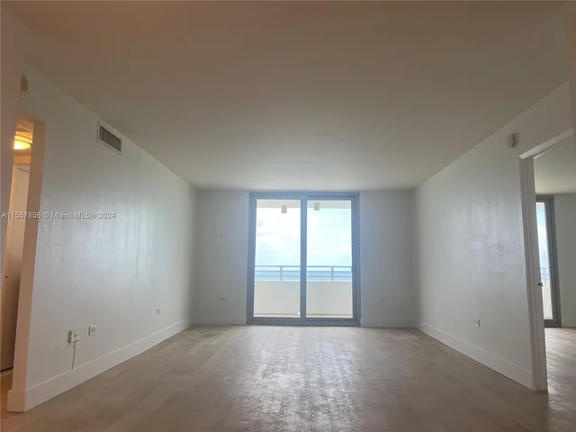 5555 Collins Ave # 16K, Miami Beach FL 33140