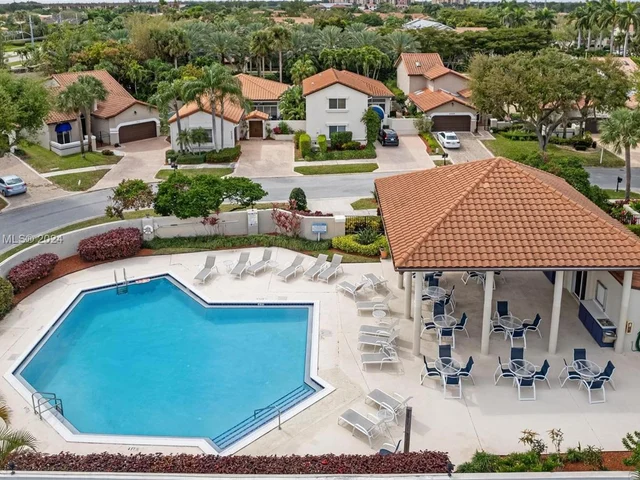 23137 Via Stel, Boca Raton FL 33433