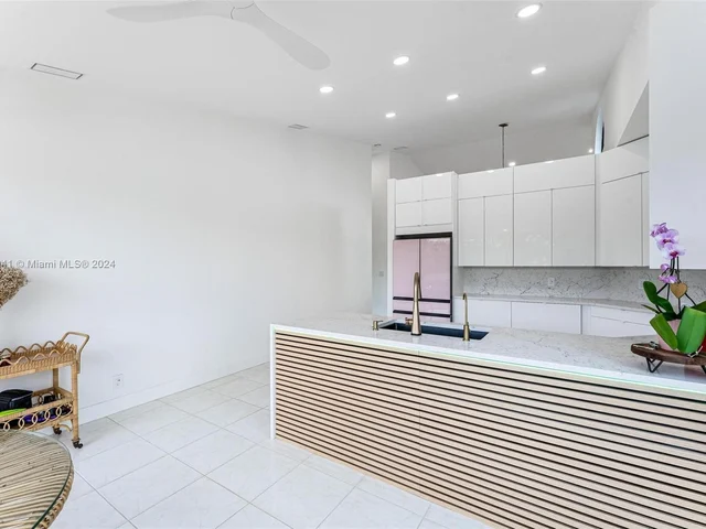 23137 Via Stel, Boca Raton FL 33433