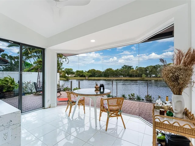 23137 Via Stel, Boca Raton FL 33433