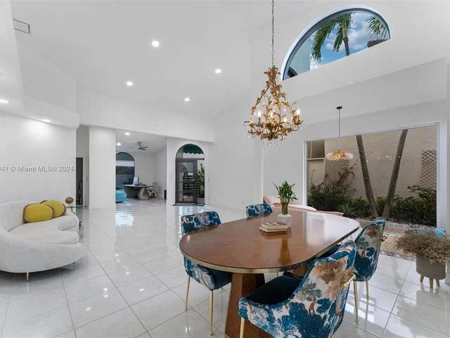 23137 Via Stel, Boca Raton FL 33433