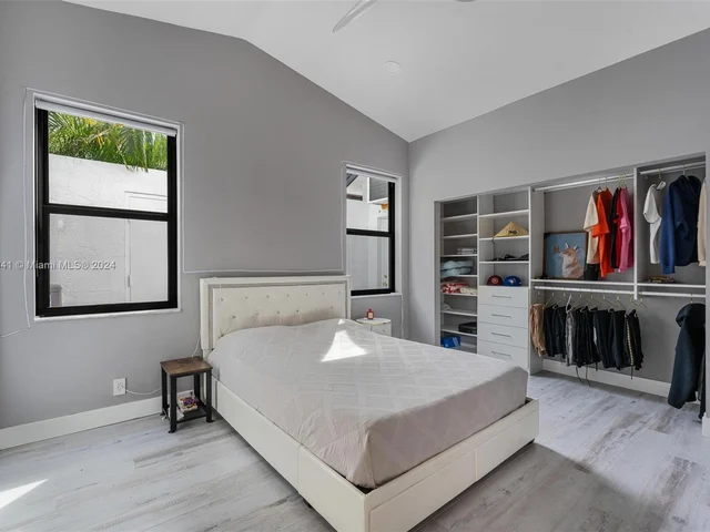 23137 Via Stel, Boca Raton FL 33433