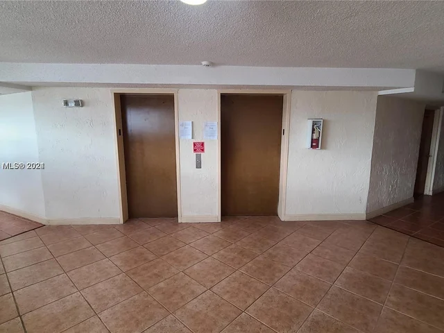 1300 SW 122nd Ave # 2, Miami FL 33184