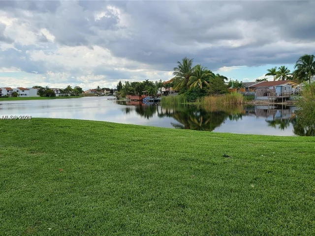 1300 SW 122nd Ave # 2, Miami FL 33184