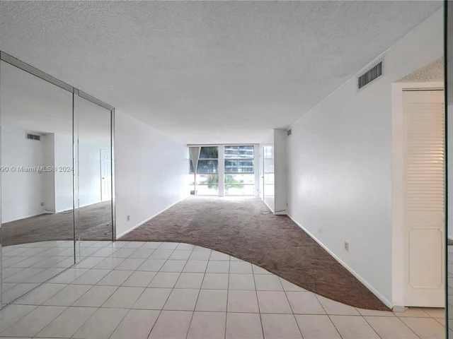 501 Three Islands Blvd # 511, Hallandale Beach FL 33009