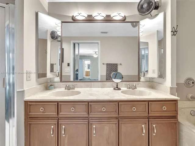 11887 SW 12th Pl # 11887, Davie FL 33325