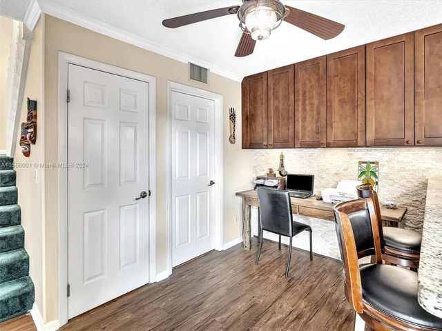 11887 SW 12th Pl # 11887, Davie FL 33325