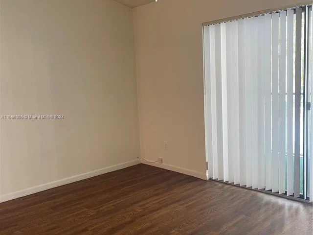 510 S Park Rd # 10, Hollywood FL 33021